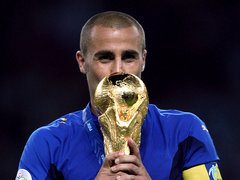 Fabio-Cannavaro-Italy-World-Cup-Champions-200_2402490